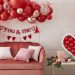 Gợi ý các mẫu phụ kiện trang trí ngày tình nhân 14/2 đẹp độc đáo