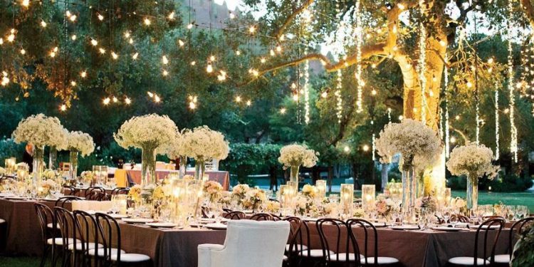 Sự kiện ngoài trời độc đáo và lung linh